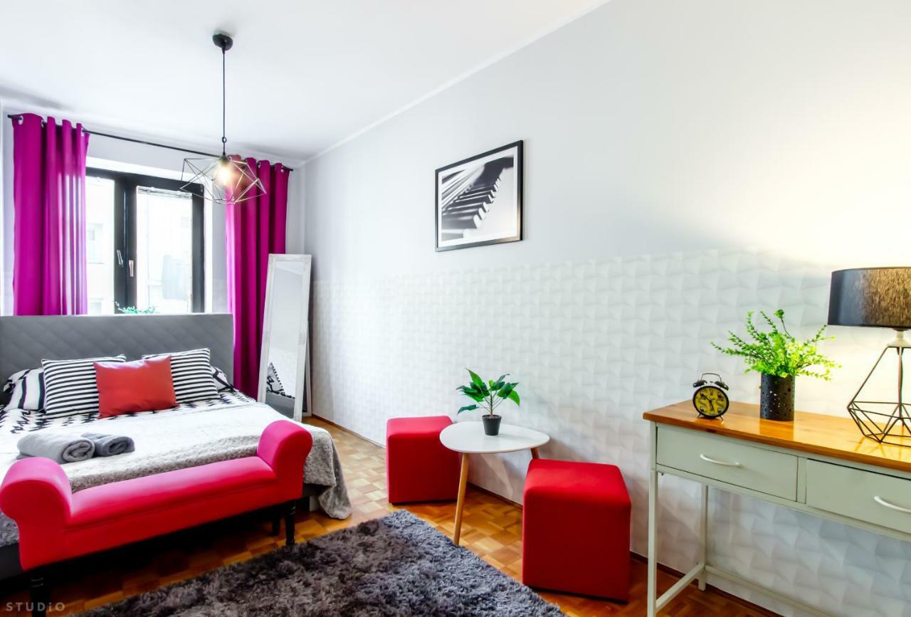 Clicktheflat Wilcza Street * Warsaw